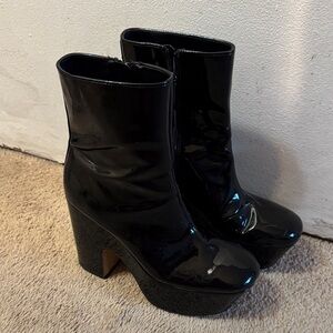 Circus by Sam Edelman Black Platform Boots